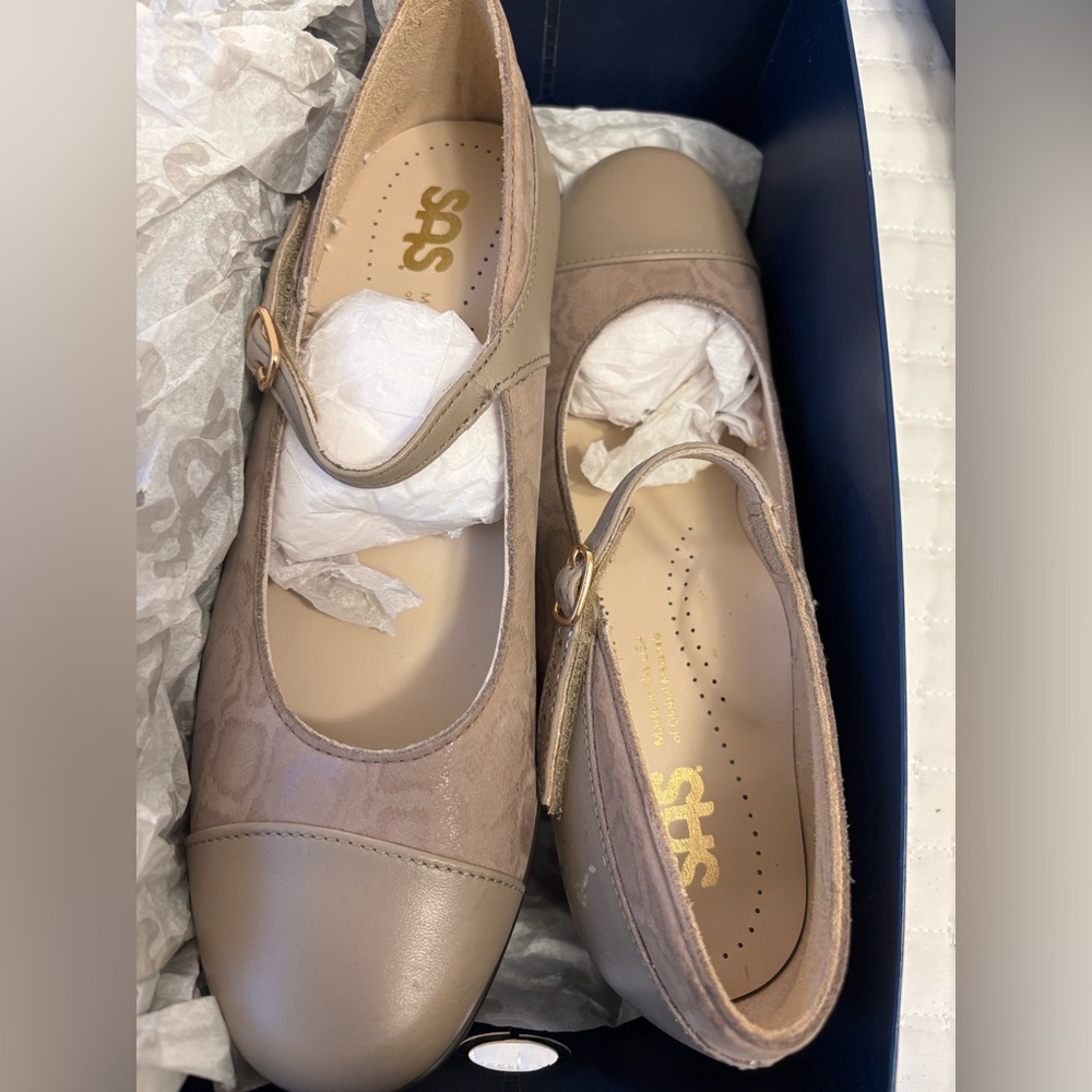 SAS Taupe/Snake Maryjane pumps